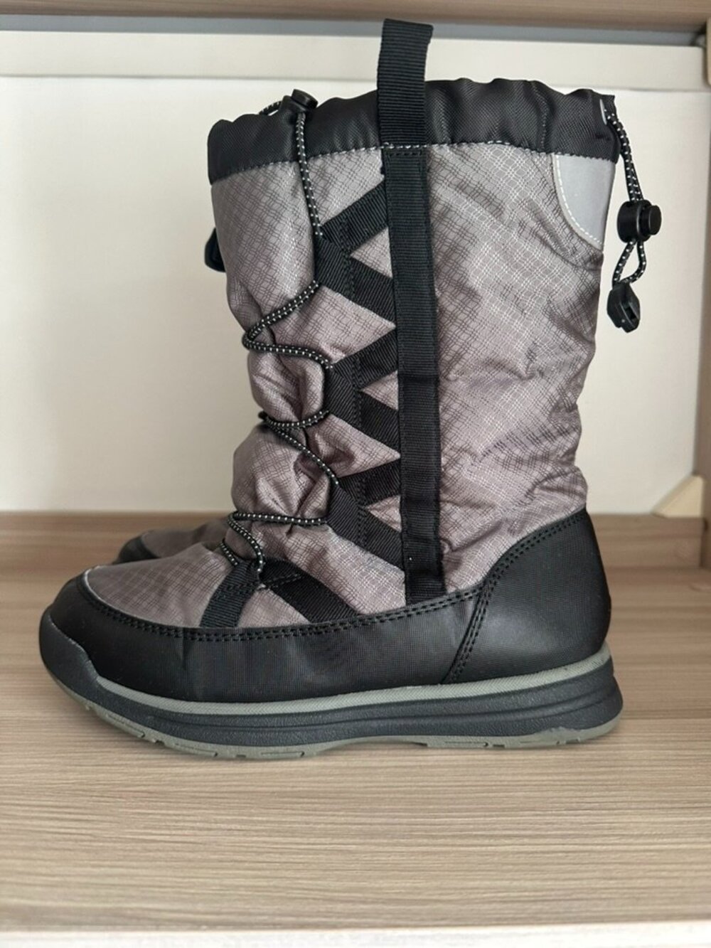 Lands End Big Kids Boots Youth Size 3M Gray Black Squall